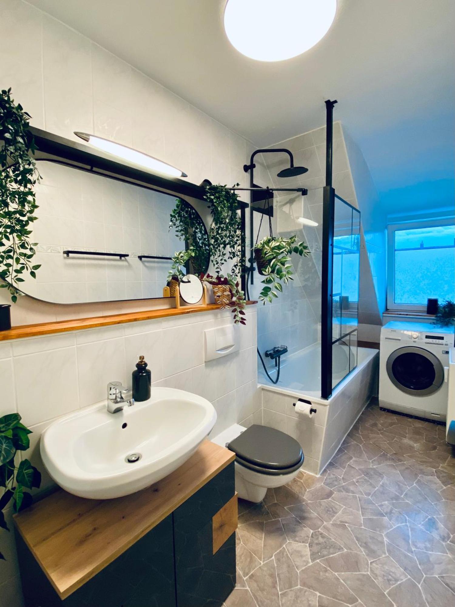 * 2Br Flat Near Karl-Heine-Kanal Leipzig Luaran gambar